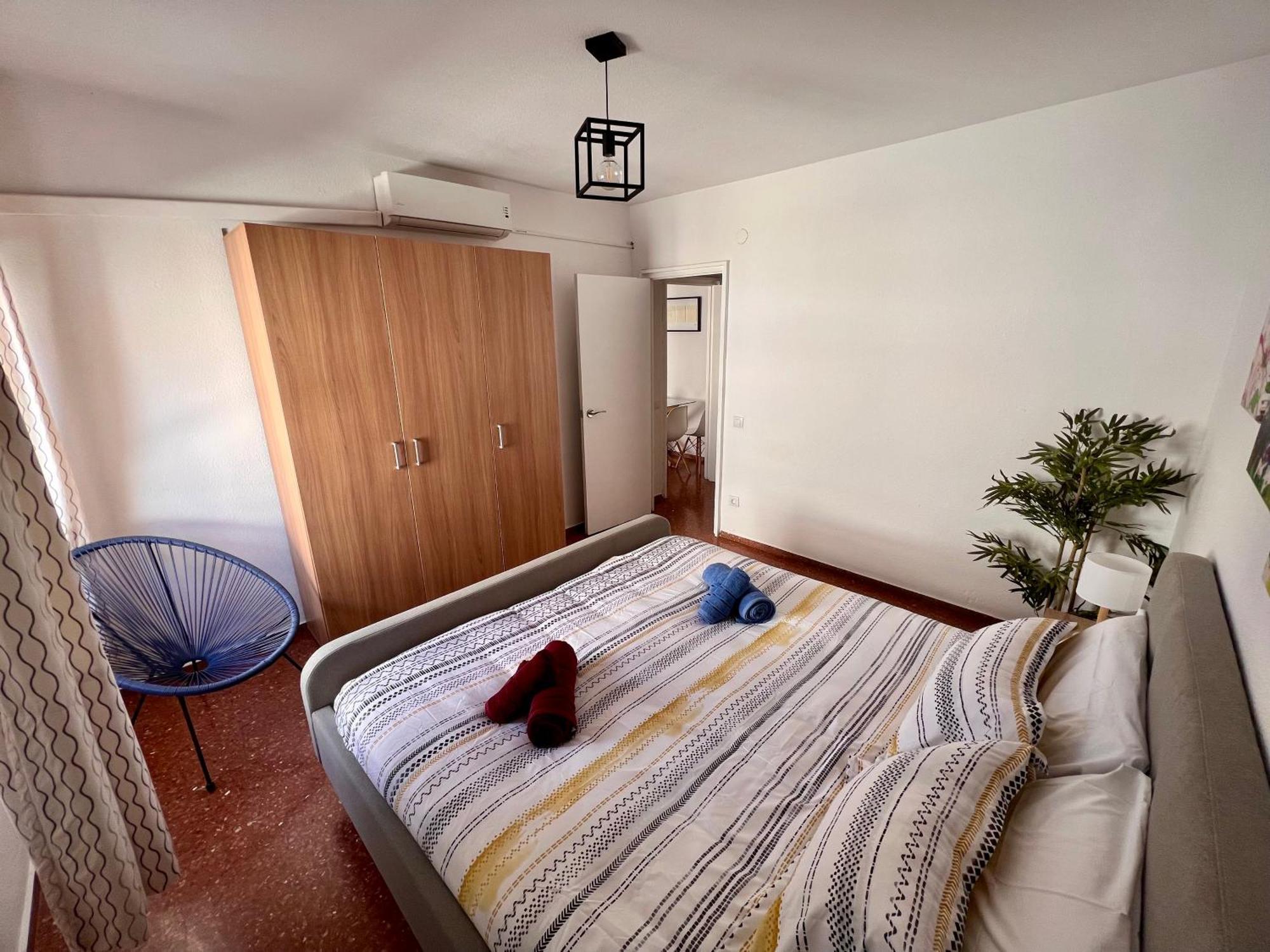 Amplio Apartamento Familiar Con Parking Privado En Pleno Centro De Cordoue Extérieur photo