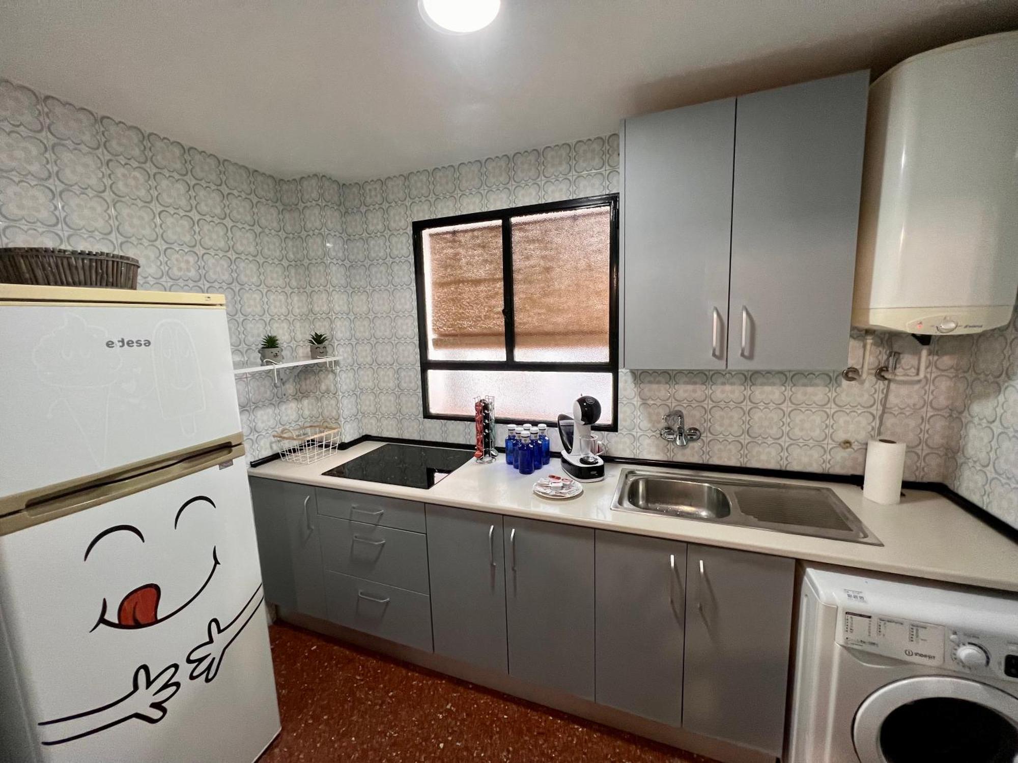 Amplio Apartamento Familiar Con Parking Privado En Pleno Centro De Cordoue Extérieur photo